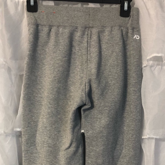 Nike sweat pants xs only worn once heather gray - Picture 3 of 5